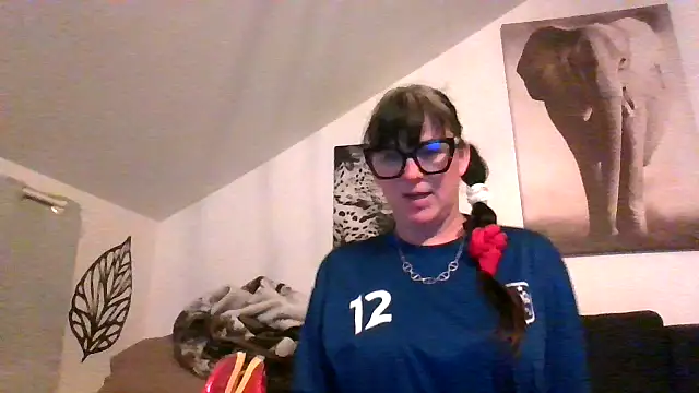 sexujuly88 online show from June 16, 2026, 9:37 pm