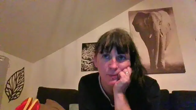 sexujuly88 online show from June 9, 2026, 9:16 pm
