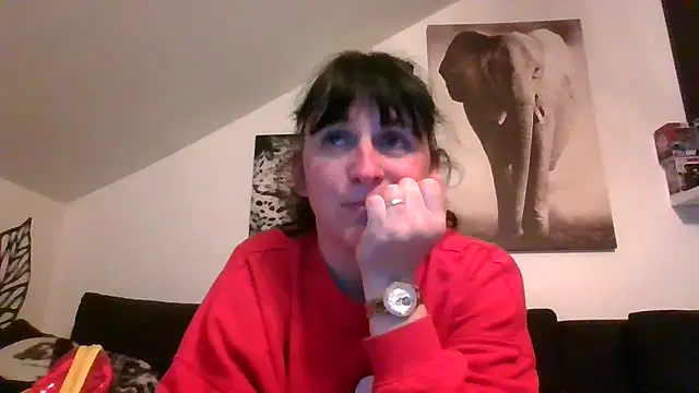 sexujuly88 online show from May 11, 2026, 9:23 pm