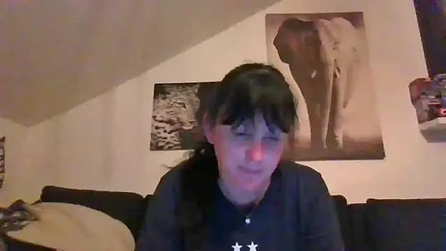 sexujuly88 online show from June 26, 2026, 10:37 pm