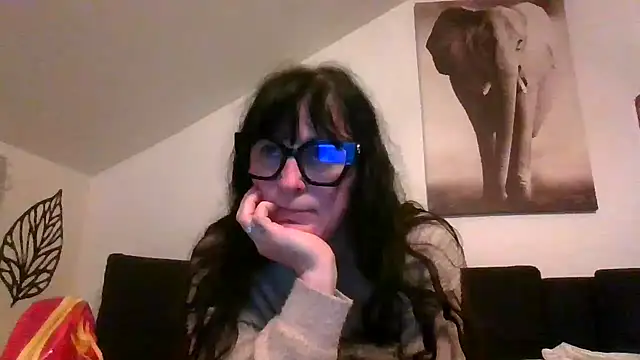 sexujuly88 online show from May 19, 2026, 8:27 pm