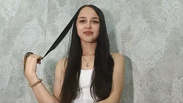 ChantalSpeegle online show from June 4, 2026, 7:40 pm