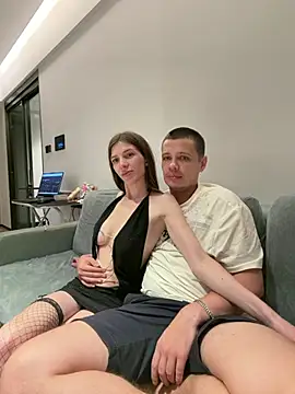 MissAndKiss online show from June 3, 2026, 12:50 pm