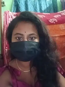 Sayanichatterjee024 online show from June 24, 2026, 9:52 am