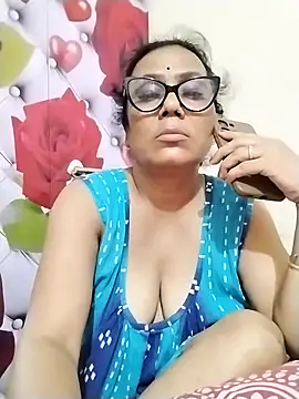 chatterjeesayani567 online show from June 7, 2026, 2:11 pm