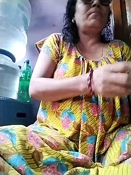 chatterjeesayani567 online show from July 17, 2026, 10:34 am