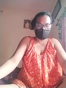 chatterjeesayani567 online show from June 18, 2026, 4:00 am