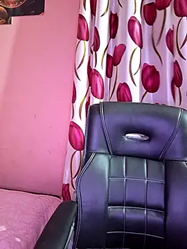 Snapshot of Alifa-123 chatting on June 10, 2026, 1:56 pm Alifa-123 online show from June 10, 2026, 1:56 pm