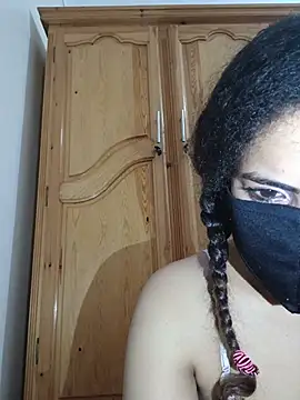 chochabella online show from July 5, 2026, 3:33 am