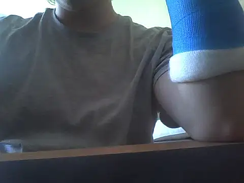 Felix xoxo online show from June 16, 2026, 11:43 am