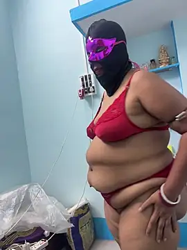 dirty sexcouple online show from June 3, 2026, 5:06 pm