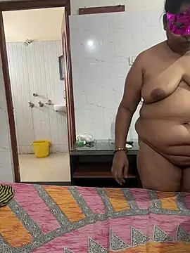 dirty sexcouple online show from July 7, 2026, 8:40 am