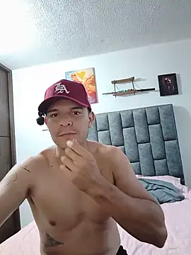 felipeboyx online show from June 4, 2026, 10:58 pm