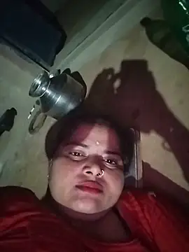Snapshot of HOpooja356l chatting on June 11, 2026, 4:04 pm HOpooja356l online show from June 11, 2026, 4:04 pm