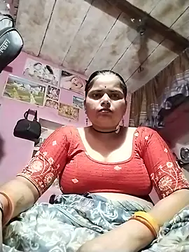 Snapshot of HOpooja356l chatting on June 10, 2026, 1:34 pm HOpooja356l online show from June 10, 2026, 1:34 pm