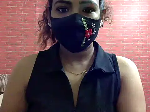 Nisha-moon online show from July 19, 2026, 6:44 am