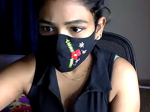 Nisha-moon online show from July 7, 2026, 6:27 am