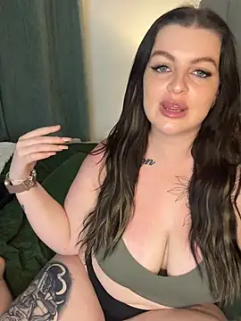 Snapshot of Maddison_Leighxo chatting on July 16, 2026, 9:01 pm Maddison Leighxo online show from July 16, 2026, 9:01 pm