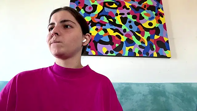 MarisaKomar online show from June 28, 2026, 10:54 am