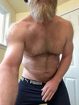 Snapshot of Toy_Gunn chatting on June 29, 2026, 11:04 pm Toy Gunn online show from June 29, 2026, 11:04 pm
