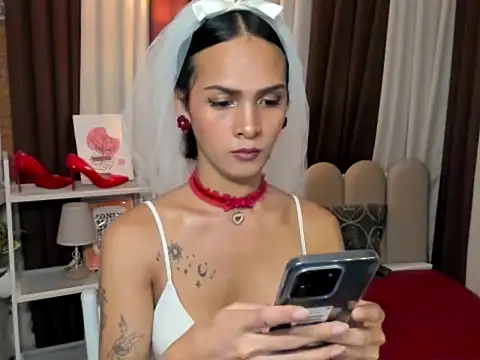XxBeautyxX online show from July 16, 2026, 7:44 pm
