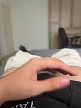 Boredbutt online show from June 7, 2026, 12:32 pm