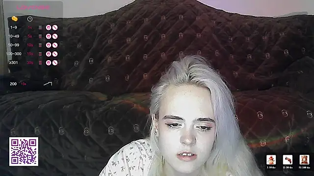 Snapshot of Oxcy_Secret chatting on June 25, 2026, 8:36 pm Oxcy Secret online show from June 25, 2026, 8:36 pm