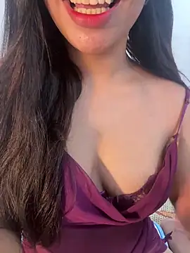QuynhAnhhh sweet online show from June 21, 2026, 3:34 am