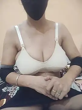 Anna gougeous online show from June 4, 2026, 6:40 am