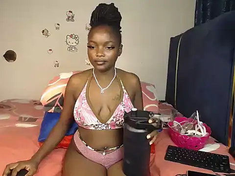 Snapshot of EMMAISBELLA chatting on July 30, 2026, 2:49 pm EMMAISBELLA online show from July 30, 2026, 2:49 pm