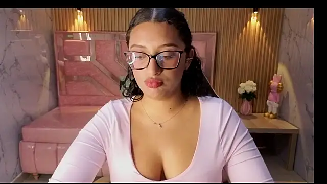 Marya stevens s online show from June 4, 2026, 8:02 pm