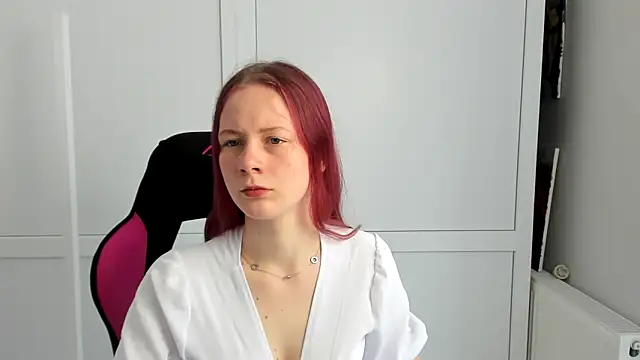 Snapshot of Skylar_spring chatting on June 22, 2026, 6:32 am Skylar spring online show from June 22, 2026, 6:32 am