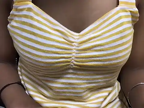 Snapshot of Jasmine_Kudii chatting on June 15, 2026, 5:51 am Jasmine Kudii online show from June 15, 2026, 5:51 am
