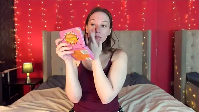Niixi online show from June 14, 2026, 3:46 pm