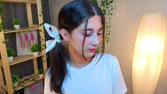 Snapshot of JasminKitany chatting on June 7, 2026, 8:25 pm JasminKitany online show from June 7, 2026, 8:25 pm