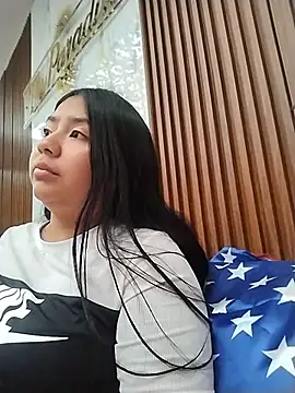 Amber Herrera online show from July 4, 2026, 12:43 pm