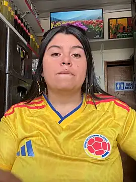lia 20xx online show from June 17, 2026, 8:52 pm