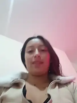 MiaSaen online show from July 22, 2026, 9:28 pm