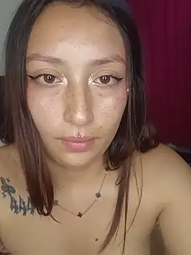 MiaSaen online show from June 11, 2026, 2:53 am