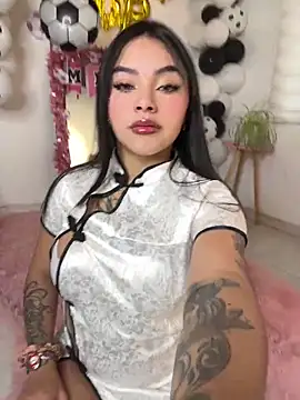 mia zafirr online show from June 18, 2026, 9:31 pm