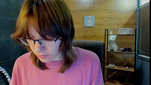 KristennMartin online show from June 12, 2026, 11:08 am