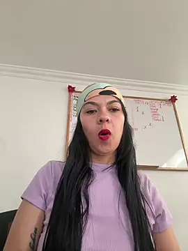 vanellopeFoxx online show from July 23, 2026, 4:58 pm