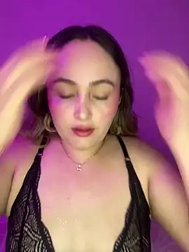 Rositafresitaa online show from June 10, 2026, 1:07 am
