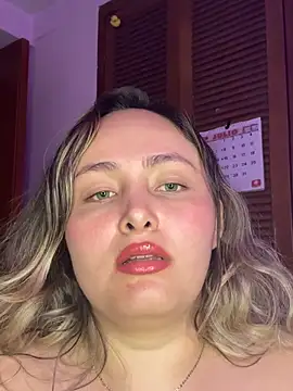 Rositafresitaa online show from June 9, 2026, 4:35 am
