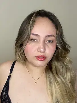 Rositafresitaa online show from June 14, 2026, 1:02 am