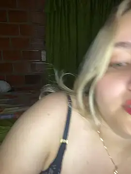 Rositafresitaa online show from June 25, 2026, 2:42 am