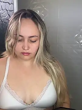 Rositafresitaa online show from June 19, 2026, 3:07 pm