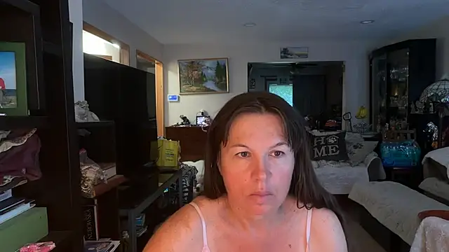 Snapshot of monikam82 chatting on June 9, 2026, 10:16 am monikam82 online show from June 9, 2026, 10:16 am