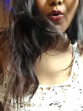 Snapshot of sheela_3563 chatting on July 19, 2026, 6:00 am sheela 3563 online show from July 19, 2026, 6:00 am