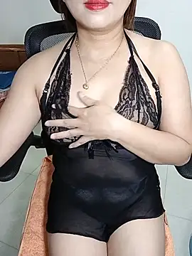 Snapshot of KYE_sexyy chatting on June 25, 2026, 5:34 am KYE sexyy online show from June 25, 2026, 5:34 am